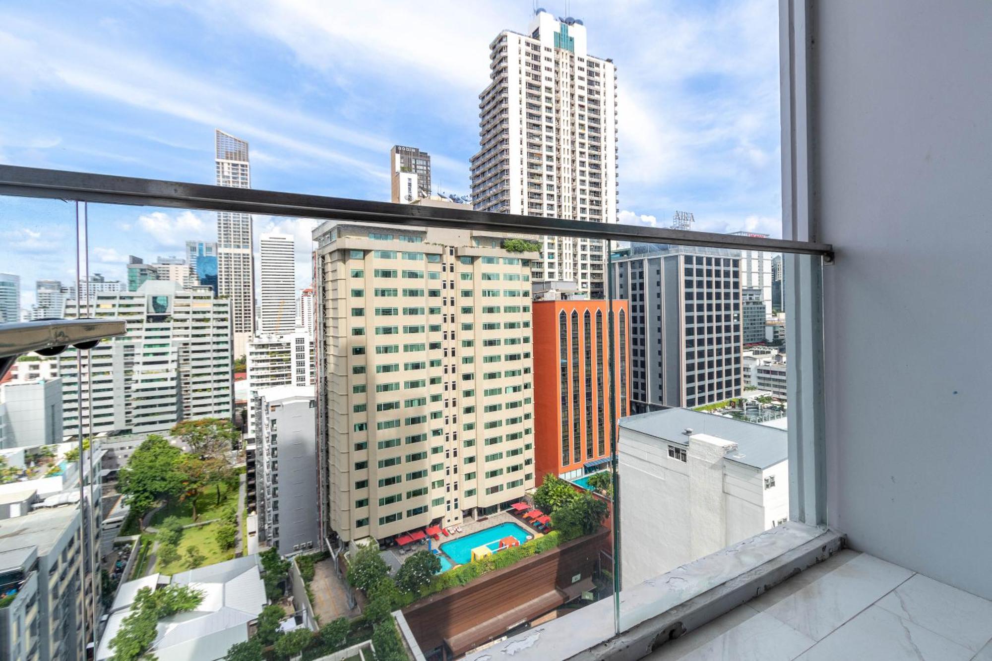 Hyde Sukhumvit 11 Branded Suites Μπανγκόκ Εξωτερικό φωτογραφία
